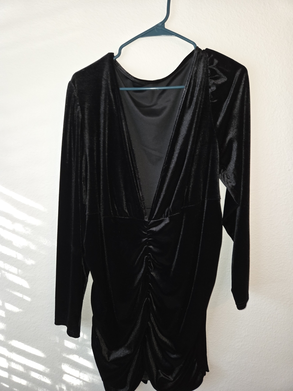Black Velvet Plunge Ruched Long Sleeve Dress